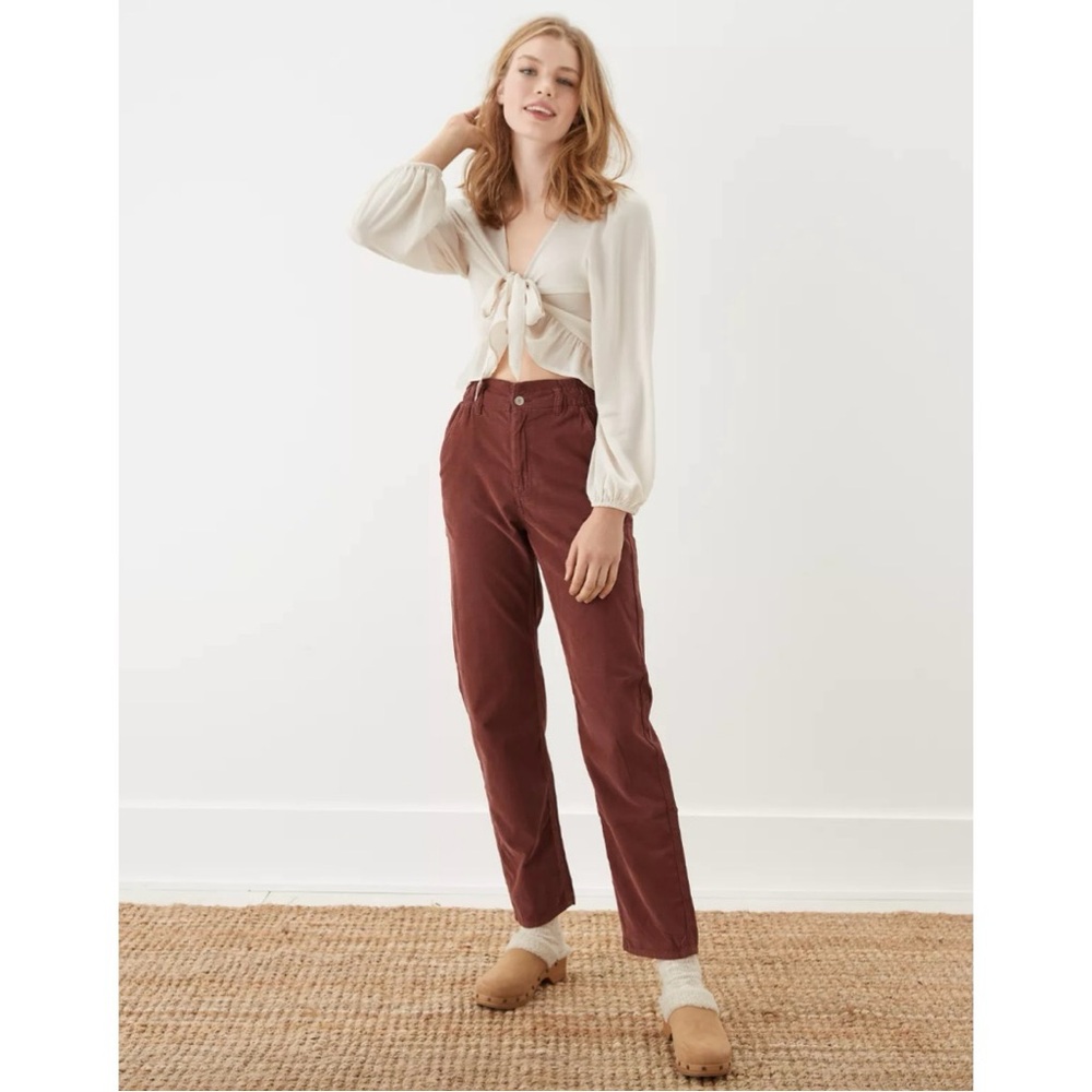 American Eagle Corduroy Baggy Mom Pant in Burgundy, 18
